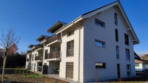 Fassadensanierung Mehrfamilienhaus in Utzenstorf